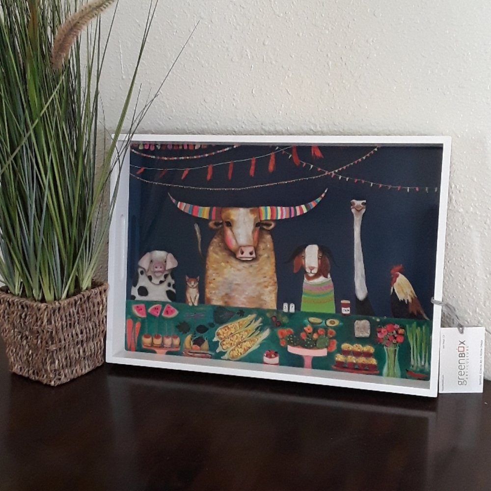 Wooden tray.
